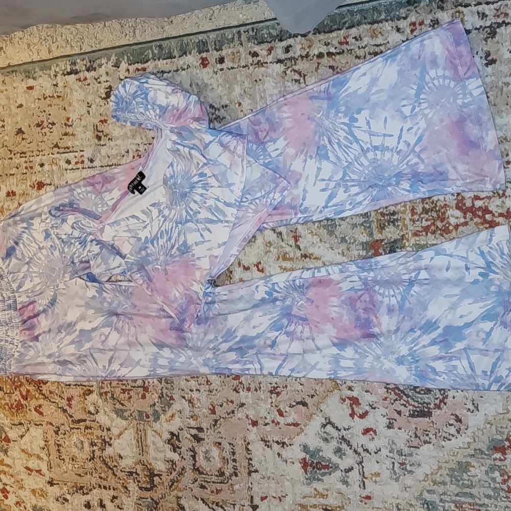 Sexy pajamas 😍 size medium $16